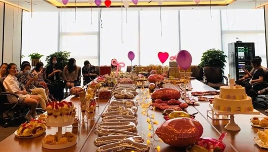 888�ڲ������ | ��������������������