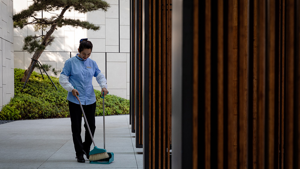 ר���������������ĸ����¶�