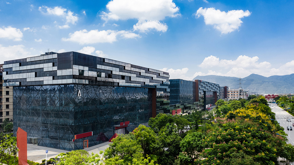 ��ԭ���ʹ㳡1